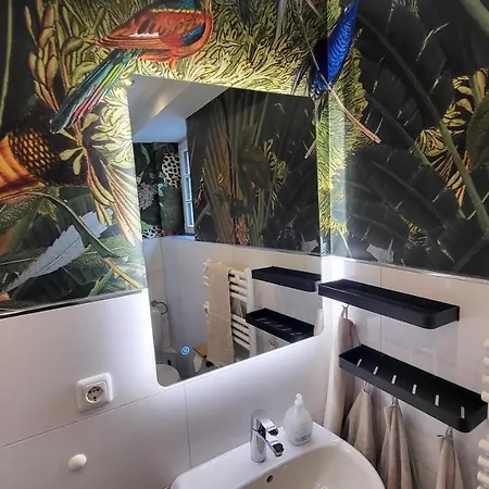 Modern Loft Near I Free Parking I Wifi *