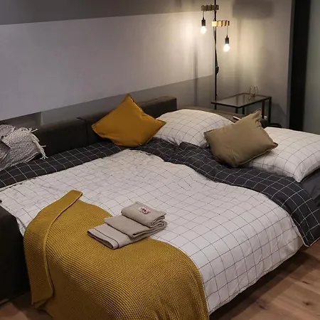 Modern Loft Near I Free Parking I Wifi * Bochum