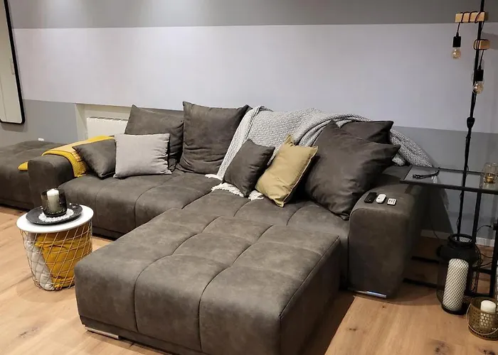 Modern Loft Near I Free Parking I Wifi *