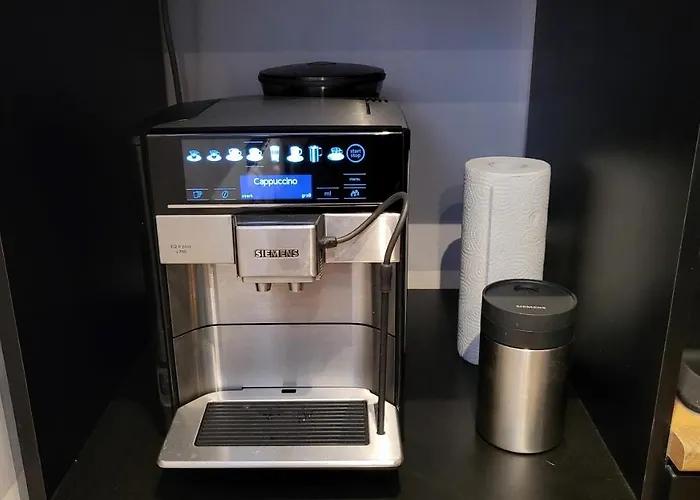 아파트 Modern Loft Near I Free Parking I Wifi