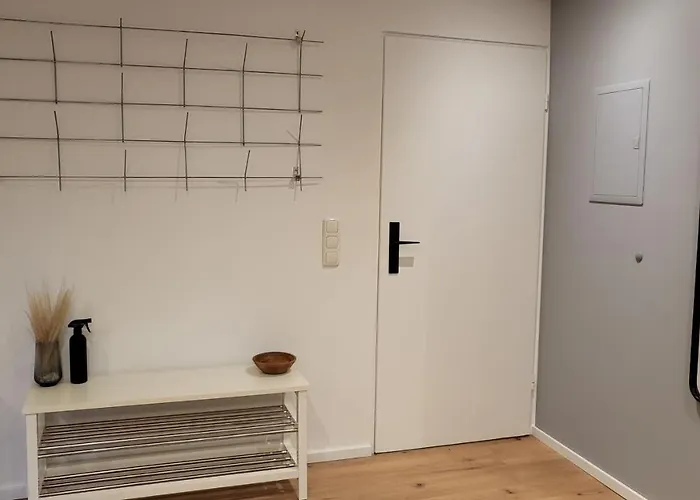 Modern Loft Near I Free Parking I Wifi Appartamento *