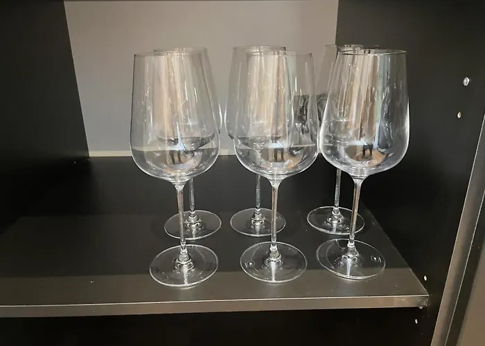 Modern Loft Near I Free Parking I Wifi