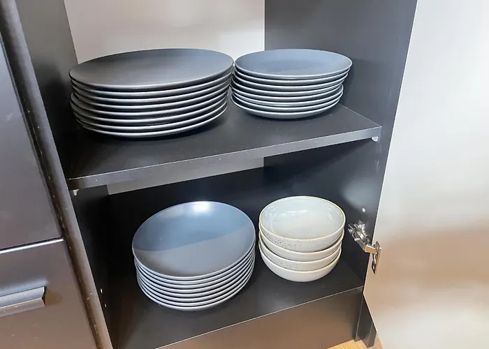 Modern Loft Near I Free Parking I Wifi *